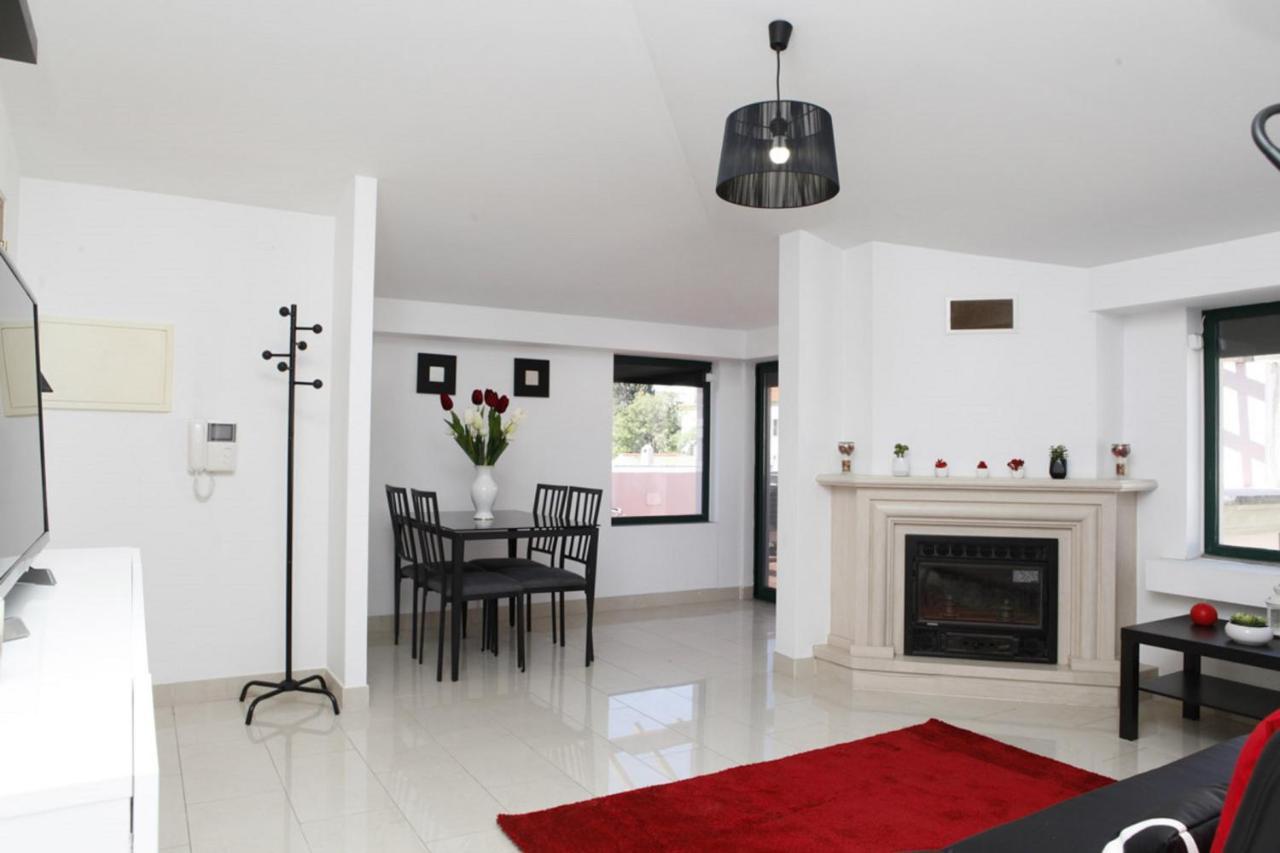 Wondrous Terrace Apartment In Cascais Center מראה חיצוני תמונה